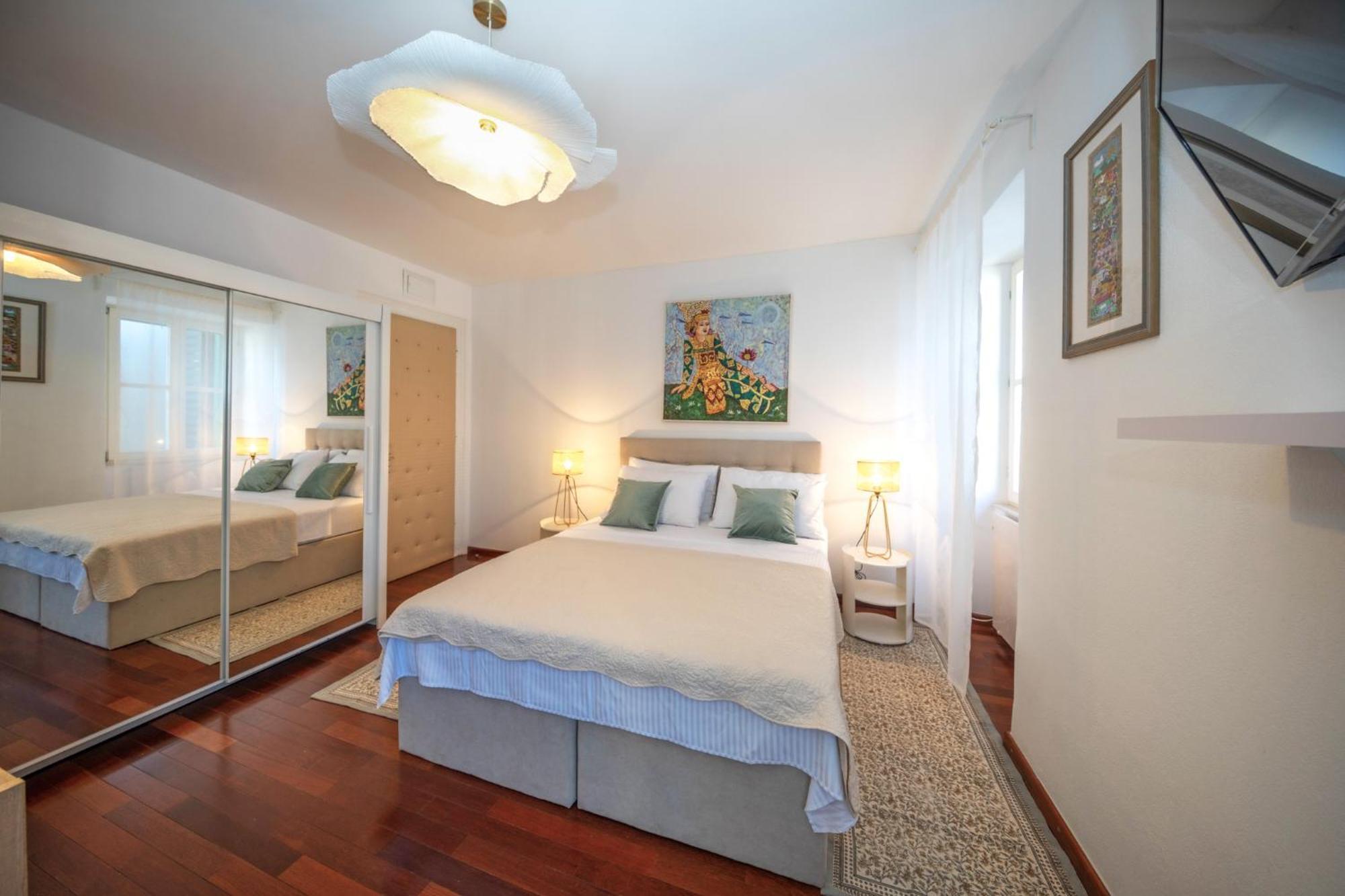 Diocletian Tower - Bella Vista & Palazzo Split Ngoại thất bức ảnh
